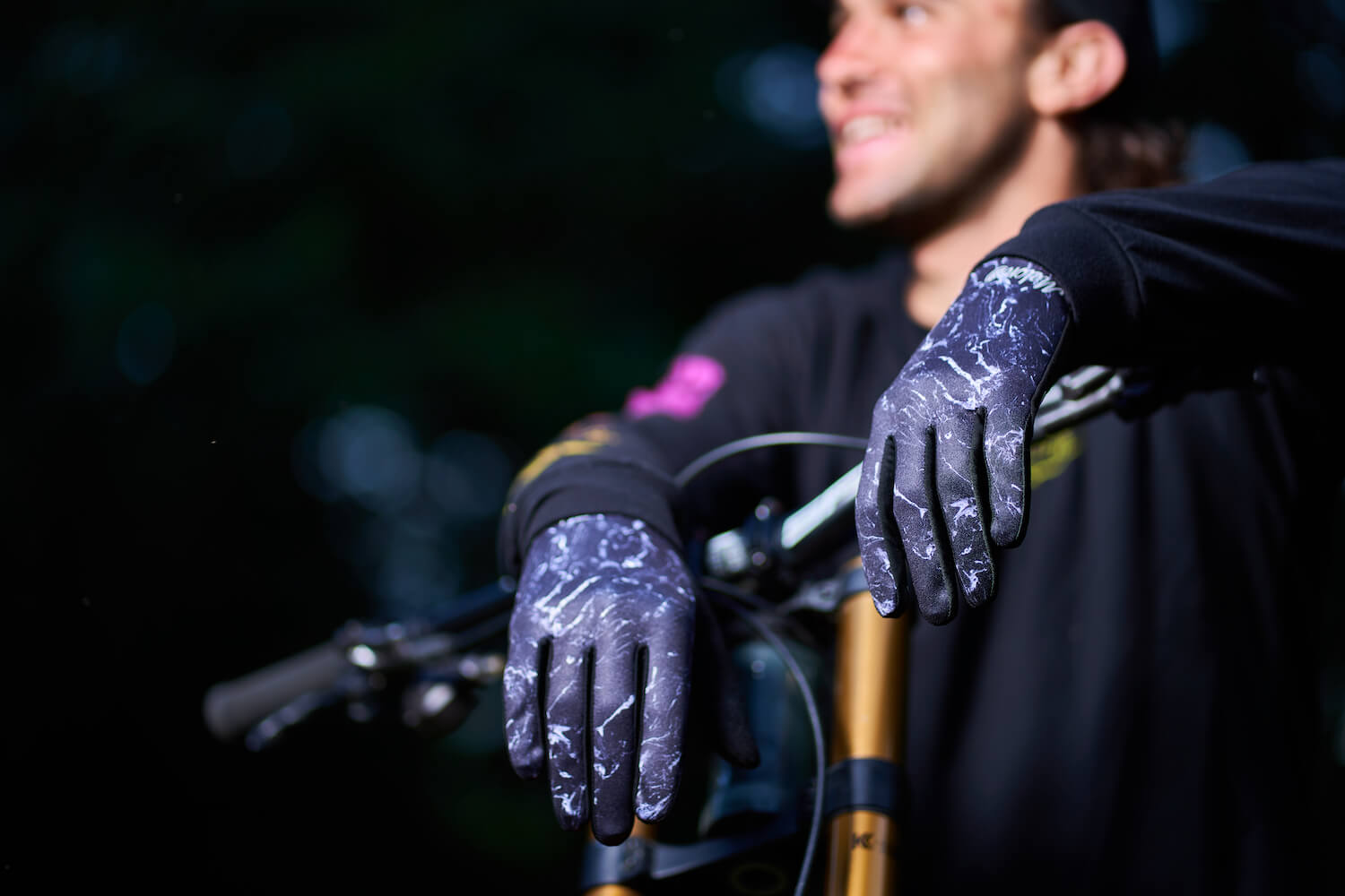 Melon Optics MTB Gloves (lifestyle) - Marble 4